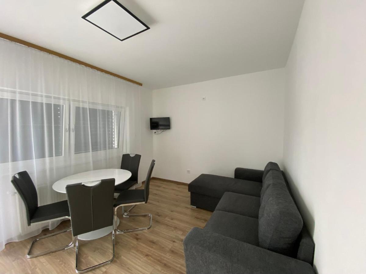 Cedrus Apartman Balatonfüred Exterior foto